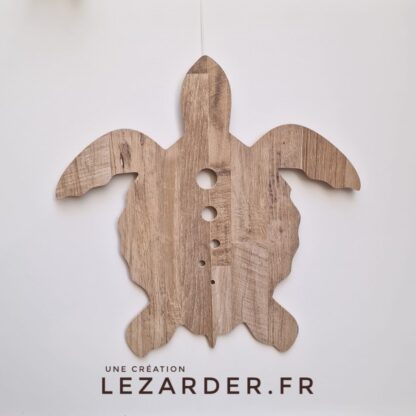 Tortue découpée dans des lames de parquet - 55x55cm