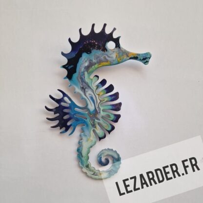Hippocampe en aluminium composite pour extérieur taille S 18x28cm tons bleus et pointe de jaune