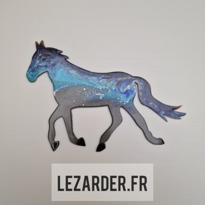 Cheval en bois medium pour intérieur taille S 30x19cm