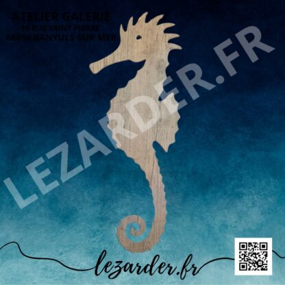 Hippocampe découpé dans des lames de parquet 30x76cm